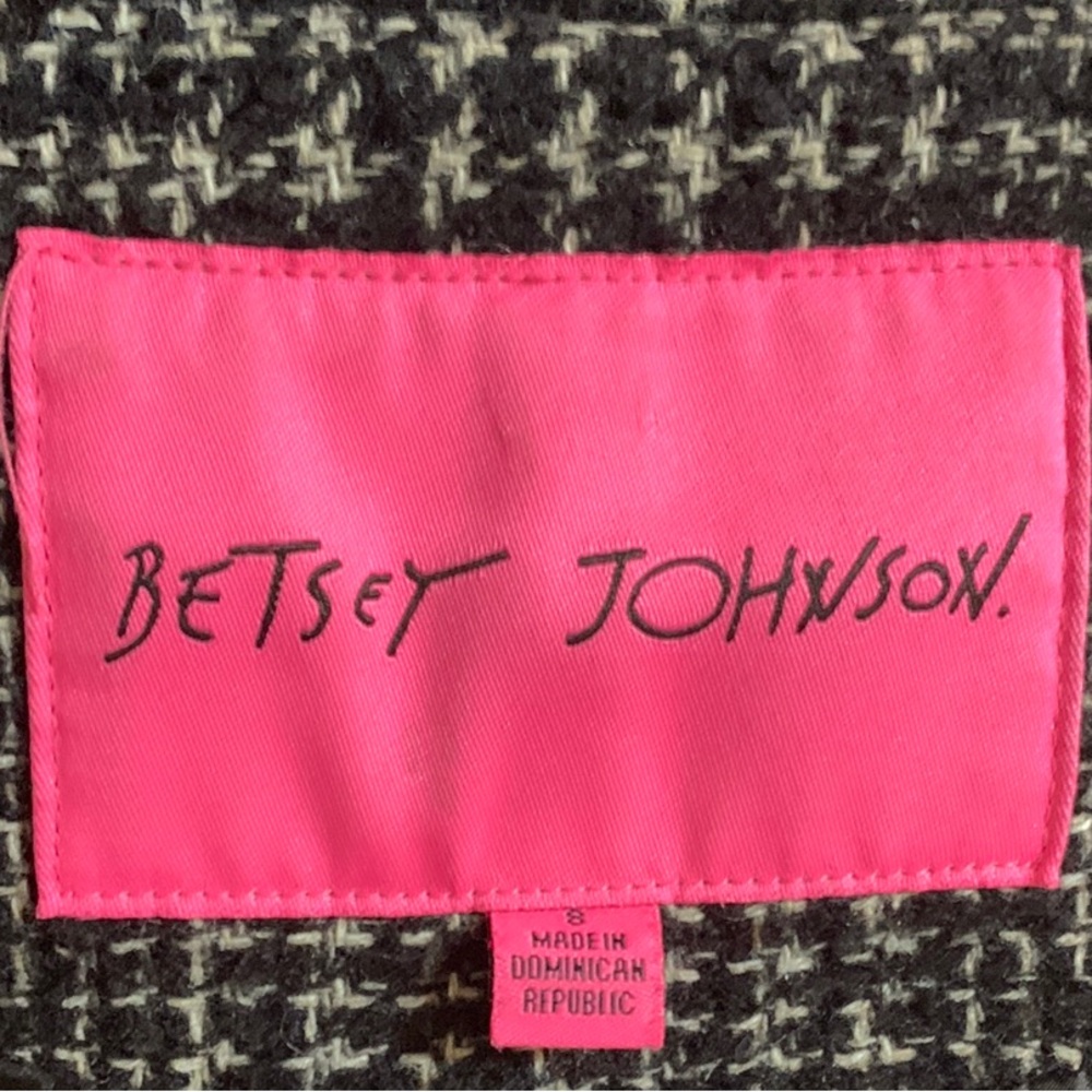 Betsey Johnson Black and Gray Tweed Houndstooth Coat - Picture 5 of 7
